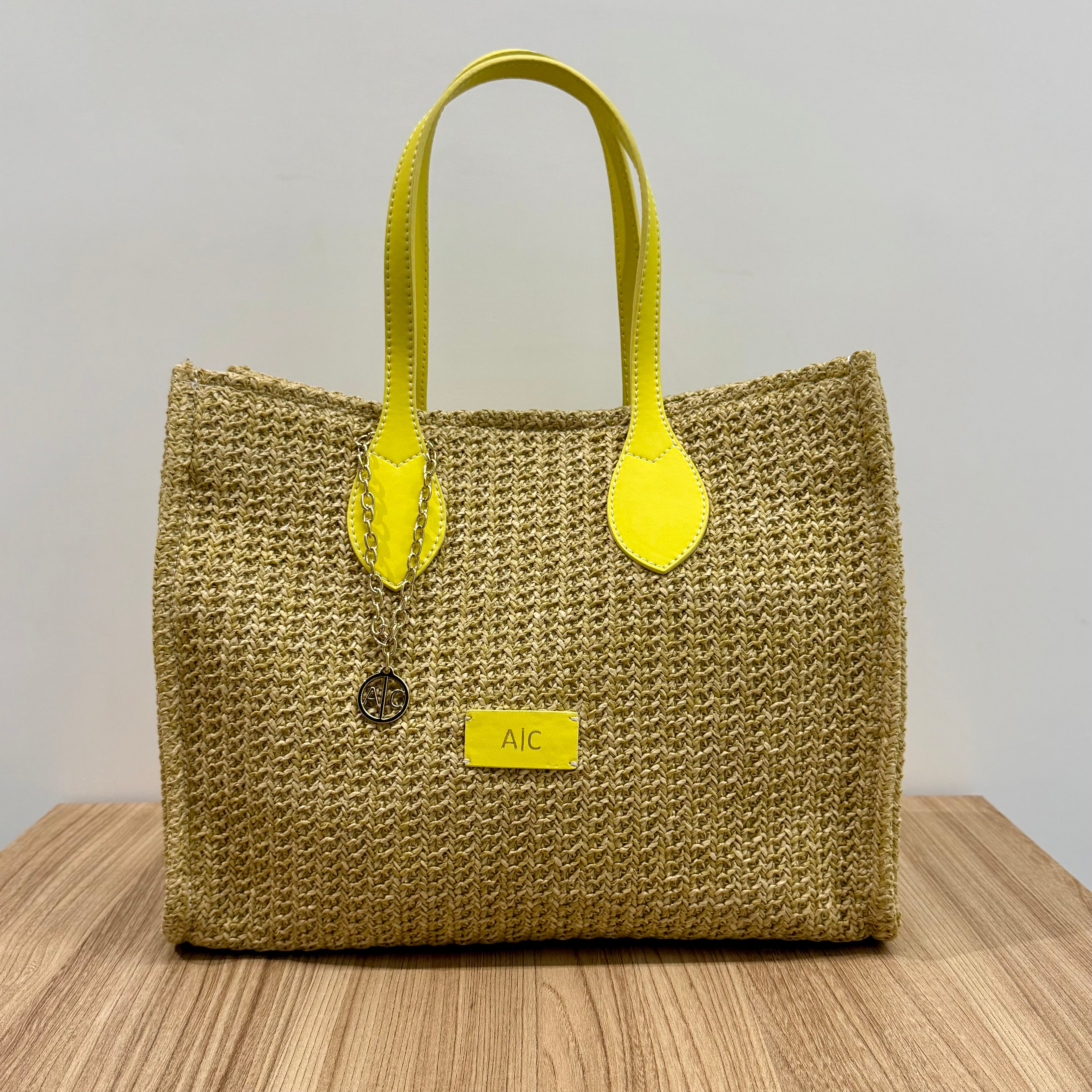Collezione Summer – L’eleganza della leggerezza